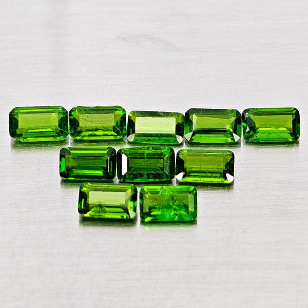 Natural Green Chrome Diopside 2.89 Ct. 10 Pcs. Octagon Shape 5.2 x 3 Mm. Gemstones (1 of 3)