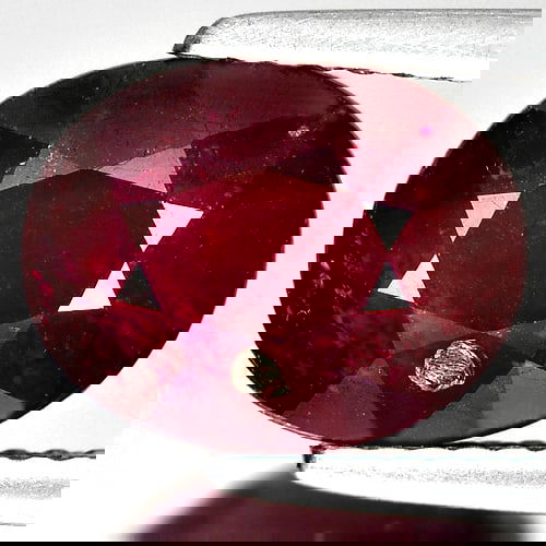 Natural Purplish Red Ruby 4.60 Ct. Oval Shape 10.4 x 8.2 Mm. Gemstone From Madagascar (1 of 3)
