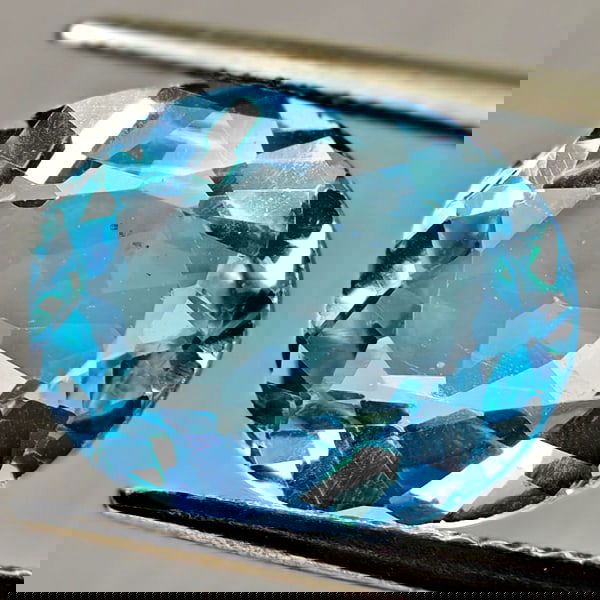Natural Swiss Blue Topaz 5.00 Ct. Oval Shape 12 x 9.9 Mm Gemstone From Brazil (1 of 3)