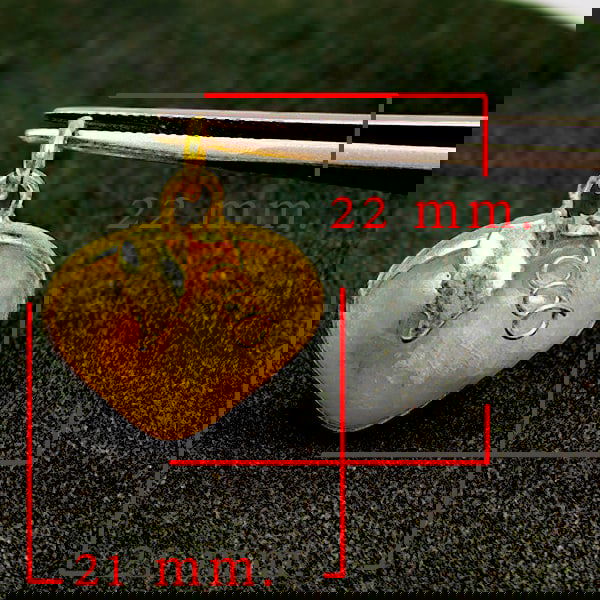 Natural Multi-Color Jade 33.41 Ct. Heart Nickel Pendant 22 x 21 Mm. Gemstone From Thailand: Product ID: 819814366 Product Name: Natural Jade Weight: 33.41 CT. Size: 22 x 21 x 13 MM. Shape: Heart Cabochon Color: Multi-Color Clarity:Opaque Luster: Good Gems Origin: Thailand Treatment: Unheated