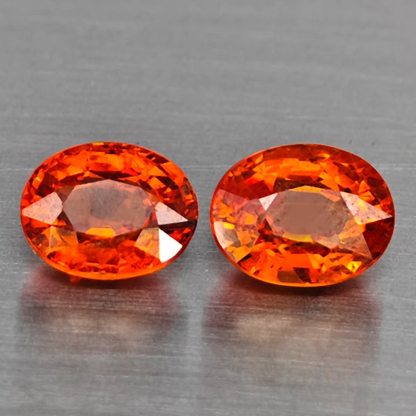 Natural Orangish Red Spessartine Garnet 2.49 Ct. 2Pcs Oval Shape 6.5 x 5.4 Mm Gemstones From Namibia (1 of 3)