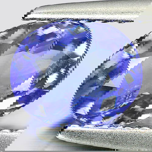 Natural Violet Blue Tanzanite 0.87 Ct. Oval Shape 6.8 x 5.8 Mm Gemstone From Tanzania (1 of 3)