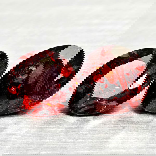Natural Orangish Red Garnet 1.14 Ct. 2 Pcs Round Shape 5.1 Mm Gemstones from Tanzania (1 of 3)