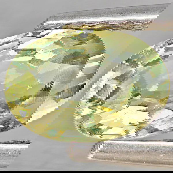 Natural Green Sapphire 0.65 Ct. Oval Shape 6 x 4.3 Mm Gemstones From Thailand (1 of 3)