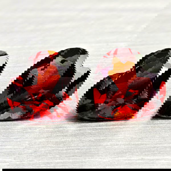 Natural Orangish Red Garnet 2.37 Ct. 2 Pcs Heart Shape 7.1 x 7.1 MM Gemstones (1 of 3)