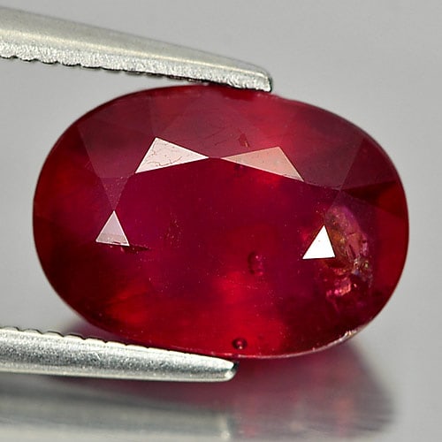 Natural Purplish Red Ruby 4.23 Ct. Oval Shape 10.7 x 7.6 Mm. Gemstone from Madagascar (1 of 3)