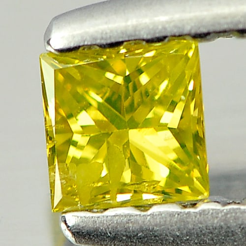 Natural Yellow Diamond 0.14 Ct. Square Princess Cut 2.9 x 2.9 x 1.8 Mm. (1 of 3)