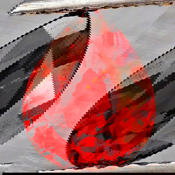 Natural Orangish Red Spessartine Garnet 1.15 Ct. Pear Shape 7 x 5.8 Mm Gemstones From Namibia (1 of 3)