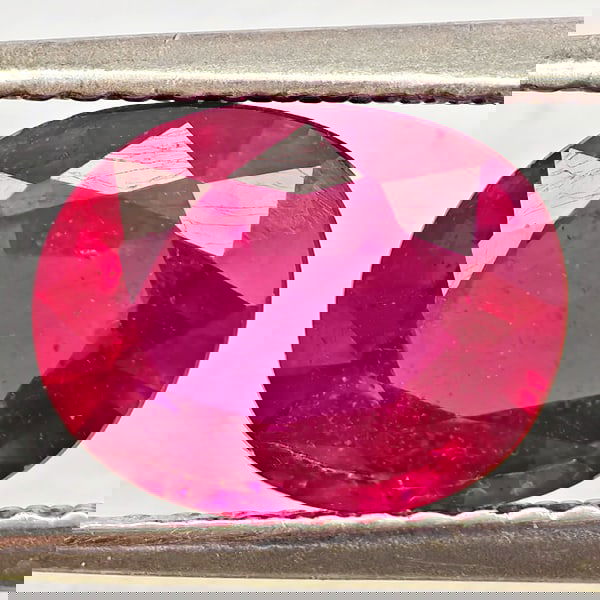Natural Purplish Red Ruby 2.95 Ct. Oval Shape 9.3 x 7.3 Mm Gemstone from Madagascar (1 of 3)