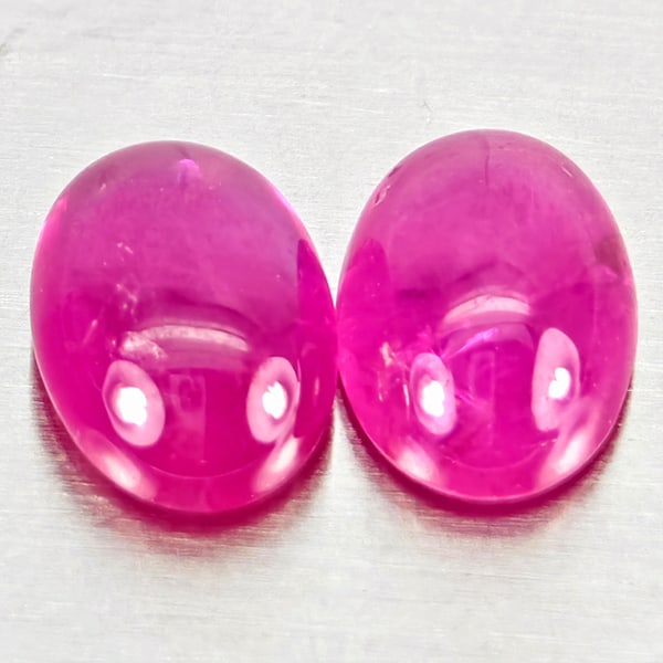 Natural Pink Red Jonson Ruby 1.39 Ct. 2 Pcs Oval Cabochon Shape 6.2 x 4.2 Mm Gemstone from (1 of 3)