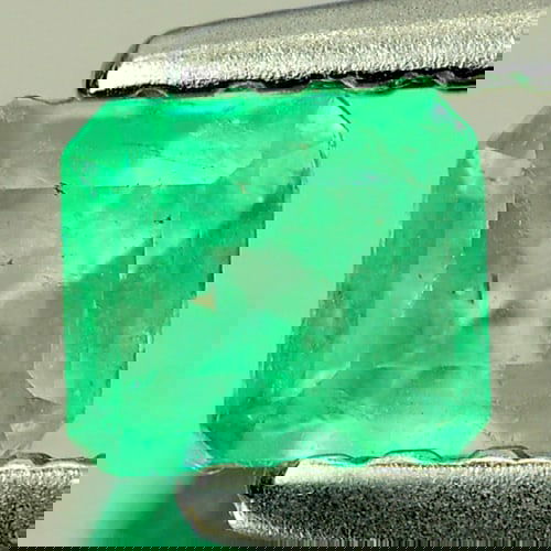 Natural Green Emerald 0.32 Ct. Octagon Shape 4.1 x 3.6 Mm Gemstone from Columbia (1 of 3)