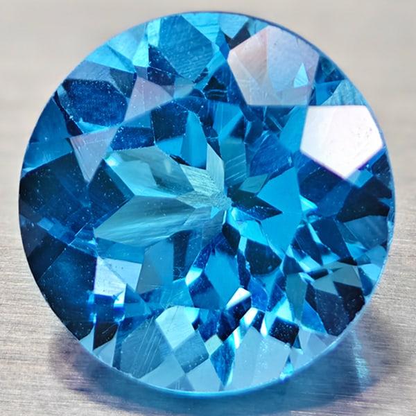 Natural Swiss Blue Topaz 3.26 Ct. VVS Round Shape 9 Mm. Gemstone from Brazil (1 of 3)