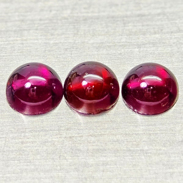 Natural Purplish Pink Rhodolite Garnet 2.37 Ct. 3 Pcs Round Cabochon Shape 4.9 Mm Gemstone from (1 of 3)