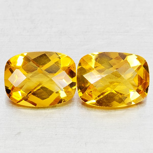 Natural Yellow Citrine 2.44 Ct. 2 Pcs Cushion Checkerboard Cut 8.1 x 6.2 Mm.Gemstone from Brazil: Product ID: 801815180 Product Name: Natural Citrine Weight: 2.44 CT. Size: 8.1 x 6.2 x 4.2 MM. Shape: Cushion Checkerboard Cut Color: Yellow Clarity:VVS - VSI Luster: Good Gems Origin: Brazil Treatmen