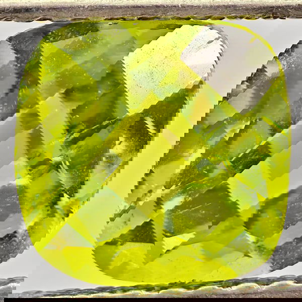 Natural Green Peridot 1.78 Ct. Cushion Shape 6.8 Mm Gemstone from Pakistan: Product ID: 805317532 Product Name: Natural Peridot Weight: 1.78 CT. Size: 6.8 x 6.8 x 5.2 MM. Shape: Cushion Shape Color: Green Clarity:SI1 Luster: Good Gems Origin: Pakistan Treatment: Unheated Crys