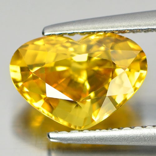 Natural Yellow Sapphire 3.06 Ct. VS Heart Shape 7.1 x 10.1 Mm. Gemstone From Thailand (1 of 3)
