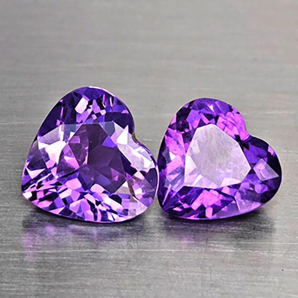 Natural Purple Amethyst 6.54 Ct. 2 Pcs Heart Shape 10.3 x 10 Mm Gemstone From Brazil: Product ID: 800325668 Product Name: Natural Amethyst Weight: 6.54 CT. Size: 10.3 x 10 x 6 MM. Shape: Heart Shape Color: Purple Clarity:VSI Luster: Good Gems Origin: Brazil Treatment: Unheated Crystal