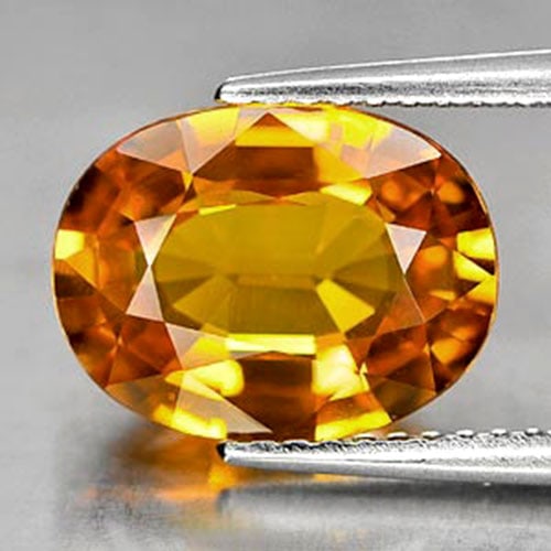 Certified Natural Yellow Sapphire 4.10 Ct. Oval Shape 8.50 x 11.15 Mm. Gemstone from Thailand (1 of 4)