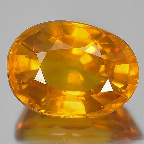 Natural Ceylon Orange Sapphire 2.05 Ct. Oval Shape 8.2 x 6 Mm. Gemstone From Sri - Lanka (1 of 3)