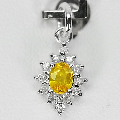 Natural Yellow Songea Sapphire 925 Sterling Silver Pendant Jewelry 0.77 Grams: Product ID: 202100549 Product Type: 925 Sterling Silver Fine Jewelry Jewelry Weight: 0.77 Grams. Gemstones Color: Yellow Metal: Solid Silver 92.5%. Gemstone Detail: Center: Oval Yellow Songea Sapphire