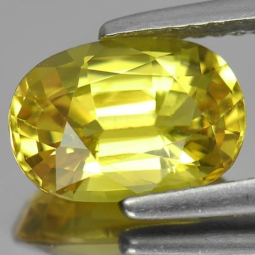 Natural Yellow Sapphire 3.00 Ct. VVS Oval Shape 10 x 7 x 4.7 Mm. Gemstone From Thailand: Product ID: 806146803 Product Name: Natural Yellow Sapphire Weight: 3.00 CT. Size: 10 x 7 x 4.7 MM. Shape: Oval Color: Yellow Clarity:VVS Luster: Very Good Gems Origin: Thailand Treatment: Heated Crys