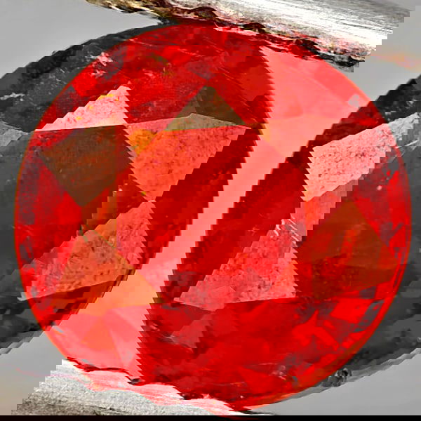 Natural Orangish Red Spessartine Garnet 0.69 Ct. Round Shape 5 Mm Gemstones From Namibia: Product ID: 802937220 Product Name: Natural Garnet Weight: 0.69 CT. Size: 5 x 5 x 3 MM. Shape: Round Shape Color: Orangish Red Clarity:SI1 Luster: Good Gems Origin: Namibia Treatment: Unheated Crystal