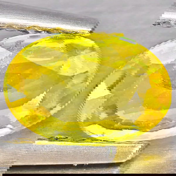 Natural Yellow Sapphire 0.48 Ct. Oval Shape 6.1 x 4 Mm Gemstones From Thailand (1 of 3)