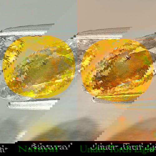 Natural Multi Color Titanium With Rainbow Spark Sphene 2.03 Ct. Cushion Shape 8.1 x 7 Mm Gemstone: Product ID: 806506296 Product Name: Natural Sphene Weight: 2.03 CT. Size: 8.1 x 7 x 4.3 MM. Shape: Cushion Color: Multi Color With Rainbow Spark Clarity:SI Luster: Adamantine Gems Origin: Madagascar T