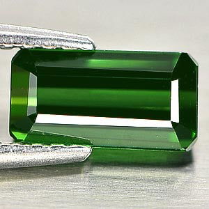 Natural Green Tourmaline 1.06 Ct. Octagon Shape 7.8 x 4.1 Mm Gemstone from Nigeria: Product ID: 807242254 Product Name: Natural Tourmaline Weight: 1.06 CT. Size: 7.8 x 4.1 x 3.5 MM. Shape: Octagon Color: Green Clarity:VVS Luster: Good Gems Origin: Nigeria Treatment: Unheated Crystal