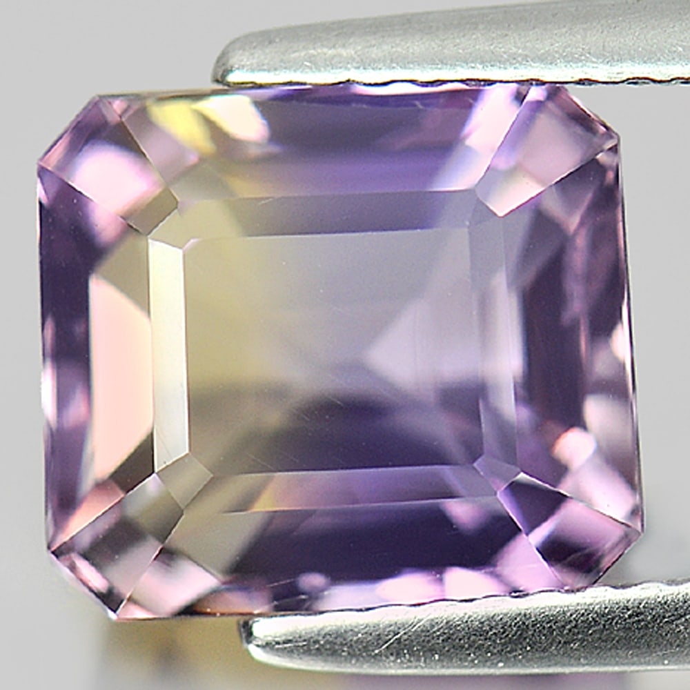 Natural Bi Color Ametrine 4.40 Ct. VVS Octagon Shape 10 x 9 Mm. Unheated Gemstone From Bolivia (1 of 3)