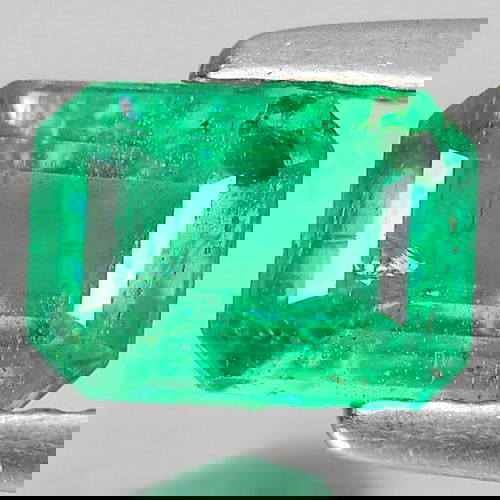 Natural Green Emerald 0.82 Ct. Octagon Shape 6.74 x 4.95 Mm. Gemstone (1 of 3)