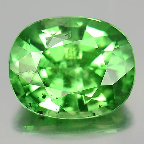 Natural Green Tsavorite Garnet 1.37 Ct. Oval Shape 7.3 x 6 Mm. Gemstone From Tanzania (1 of 3)