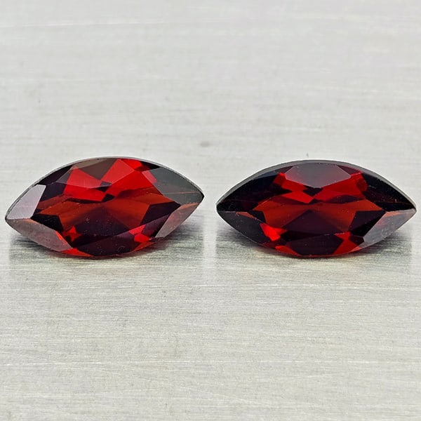 Natural Orangish Red Garnet 2.64 Ct. 2Pcs Marquise Shape 5 x 10 Mm Gemstones From Tanzania (1 of 3)