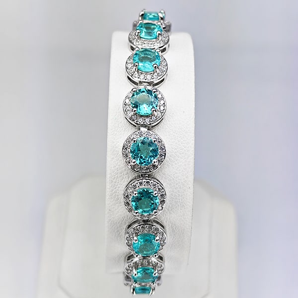 Natural Paraiba Color Apatite 952 Sterling Silver Jewelry 10.81 Grams Bracelet Length 8 Inch.: Product ID: 808500498 Product Type: 925 Sterling Silver Fine Jewelry Jewelry Weight: 10.81 Grams. Gemstones Color: Paraiba Color Metal: Solid Silver 92.5%. Gemstone Detail: Apatite At Your Service: At