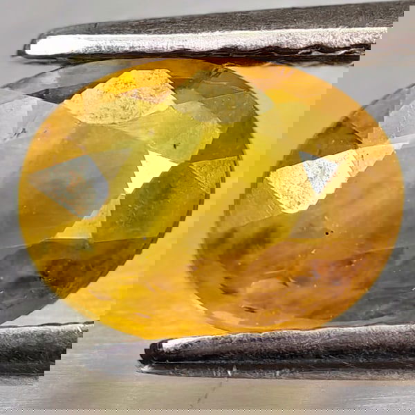 Natural Yellow Sapphire 1.29 Ct. Oval Shape 7.5 x 5.7 Mm Gemstone From Thailand (1 of 3)