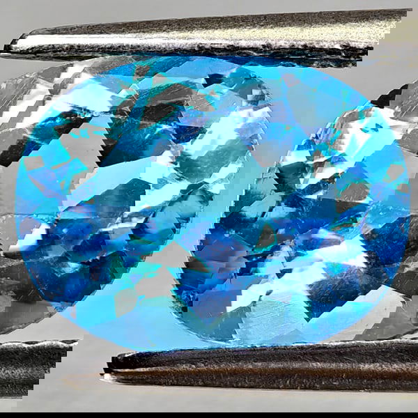 Natural Swiss Blue Topaz 2.41 Ct. Oval Shape 9.2 x 7.2 Mm Gemstone From Brazil (1 of 3)