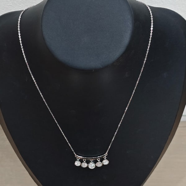 925 Sterling Silver Jewelry 4.40 Grams Necklace 17 Inch. (1 of 3)