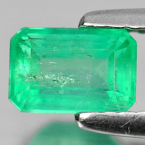 Natural Green Emerald 0.60 Ct. Octagon Shape 6.1 x 4.1 Mm. Gemstone From Columbia (1 of 3)