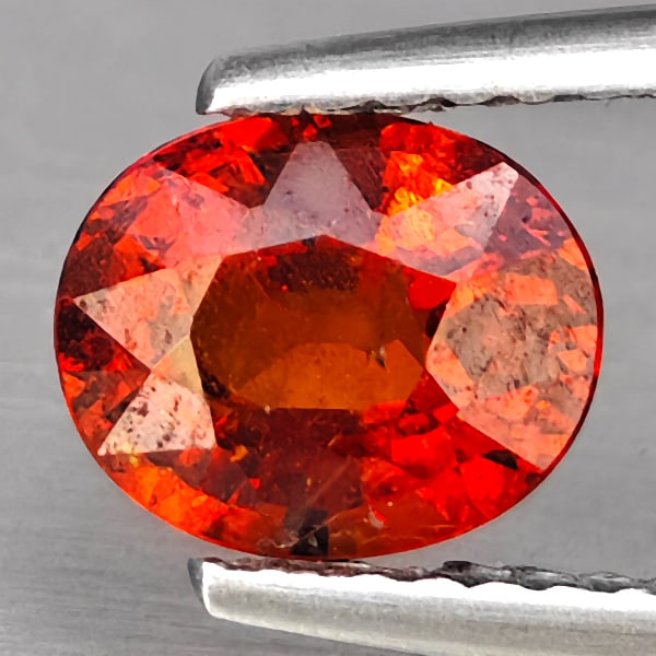 Natural Orangish Red Spessartine Garnet 1.47 Ct. Oval Shape 7.3 x 5.9 Mm Gemstones From Namibia (1 of 3)