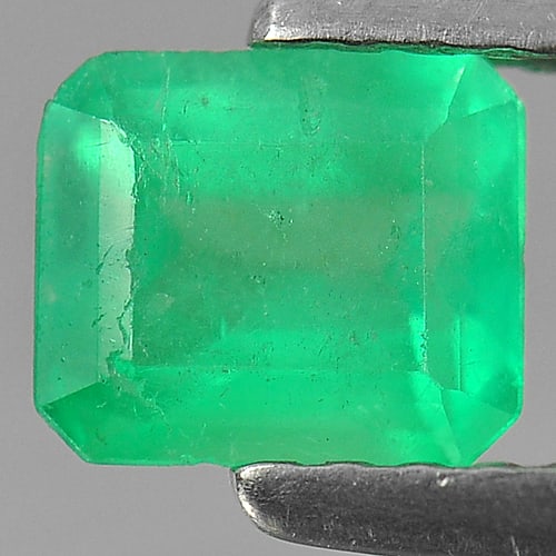 Natural Green Emerald 0.67 Ct. Octagon Shape 5.6 x 4.9 Mm. Gemstone From Columbia (1 of 3)
