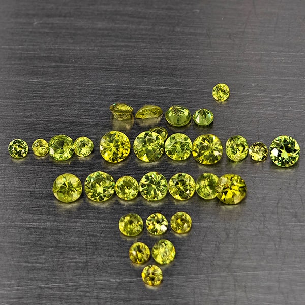 Natural Orangish Red Spessartine Garnet 0.92 Ct Heart Shape 6.2 x 6.2 Mm Gemstone from Namibia (1 of 3)