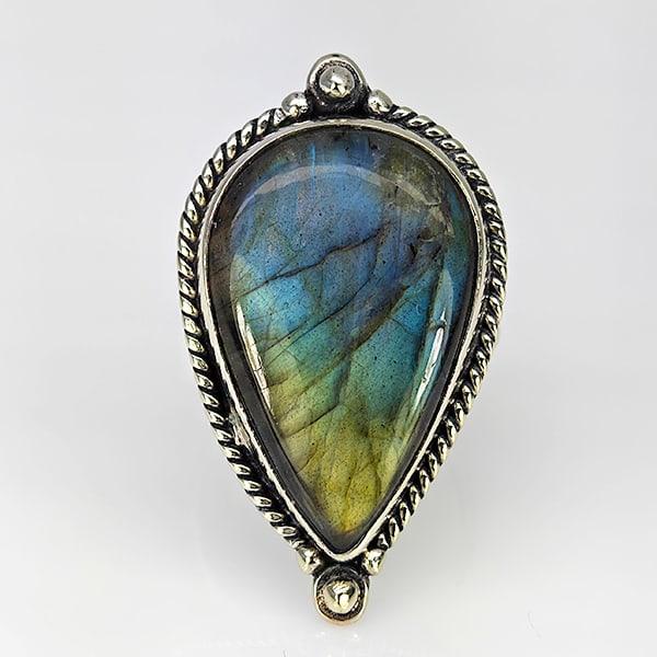 Natural Genuine Jade 384.98 Ct. Bangle Round Diameter With Silver Jewelry Gemstone from Thailand: Product ID: 818102457 Product Name: Natural Gemstones Weight: 384.98 CT. Size: 80 x 55 x 10 MM. Shape: none Color: Green Clarity:Opaque Luster: none Gems Origin: Thailand Treatment: Unheated Crystal S