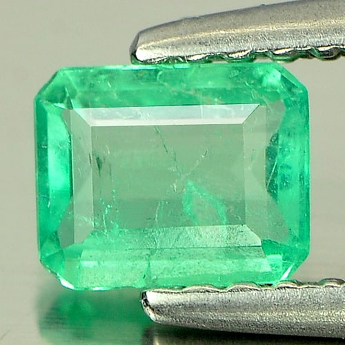 Natural Green Emerald 0.40 Ct. Octagon Shape 5.3 x 4.3 Mm. Gemstone from Columbia (1 of 3)