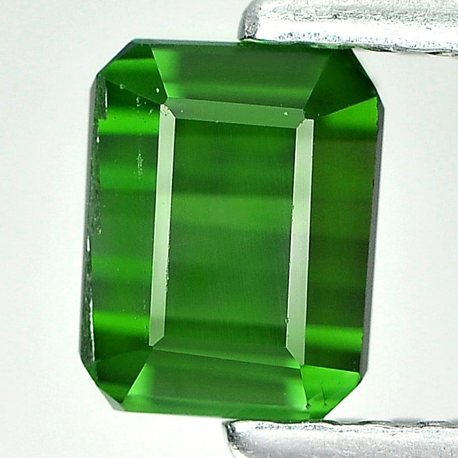 Natural Green Tourmaline 0.96 Ct. VVS Octagon Shape 5.6 x 4.4 Mm. Unehated Gemstone from Nigeria (1 of 3)