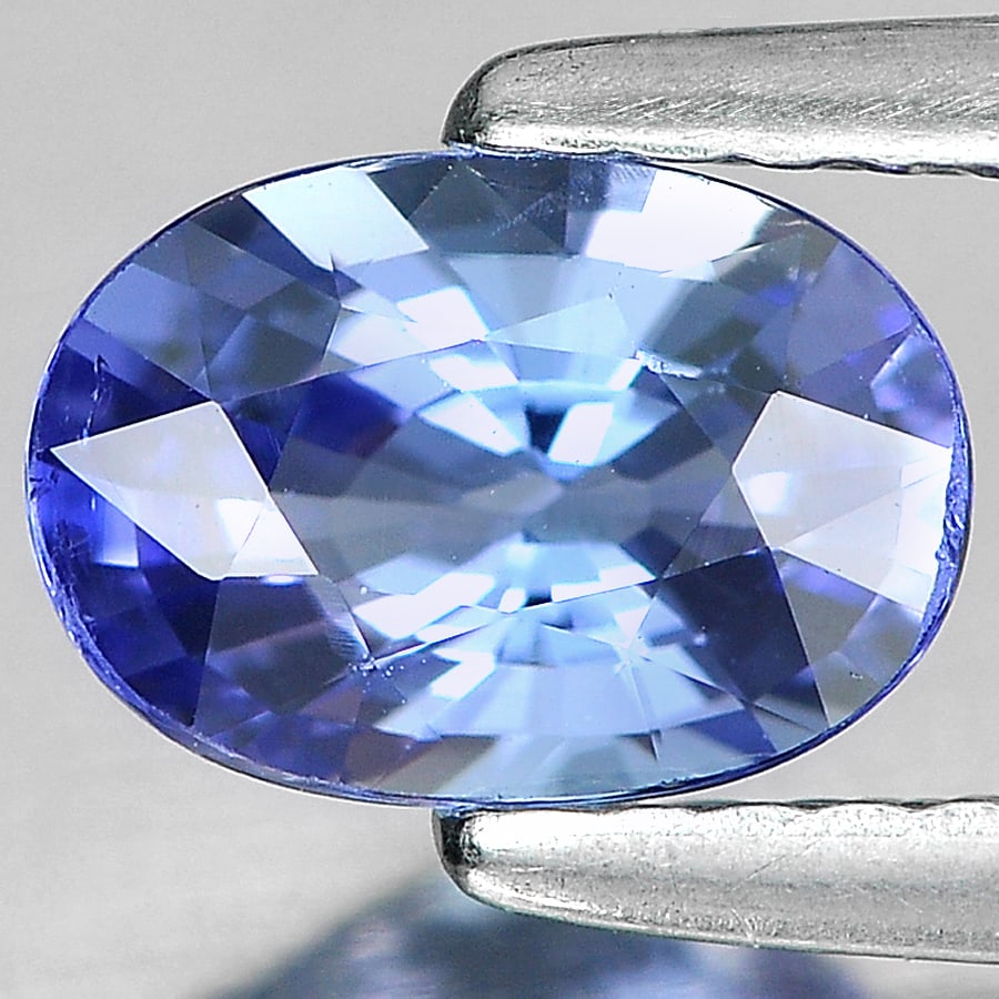 Natural Violetish Blue Tanzanite 1.01 Ct. VVS Oval Shape 7.45 x 5.16 Mm. Gemstone from Tanzania (1 of 4)