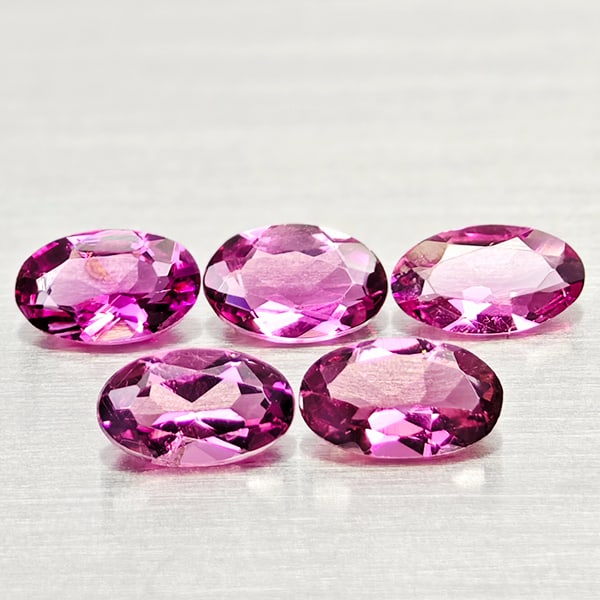 Natural Pink Tourmaline 0.93 Ct. 5 Pcs. Oval Shape Gemstones From Nigeria: Product ID: 807250955 Product Name: Natural Tourmaline Weight: 0.93 CT. Size: 5.3 x 3.2 x 2 to 4.8 x 3 x 2 MM. Shape: Oval Color: Pink Clarity:VSI Luster: Good Gems Origin: Nigeria Treatment: Unheated