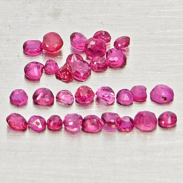 Natural Pinkish Red Ruby 0.71 Ct. 30 Pcs Mixed Shape Gemstones From Thailand (1 of 3)