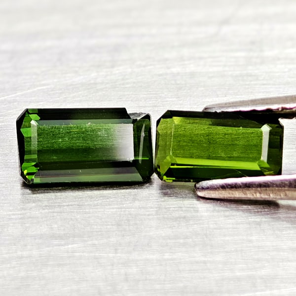 Natural Green Tourmaline 1.53 Ct. 2 Pcs Octagon Shape Gemstones From Nigeria: Product ID: 807250869 Product Name: Natural Tourmaline Weight: 1.53 CT. Size: 7.5 x 4.3 x 2.9 to 7.1 x 4.1 x 2.1 MM. Shape: Octagon Color: Green Clarity:VSI - SI1 Luster: Good Gems Origin: Nigeria Tre