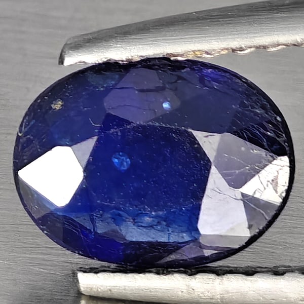 Natural Blue Sapphire 1.39 Ct. Oval Shape 8.3 x 6.3 Mm Gemstone from Madagascar: Product ID: 806012464 Product Name: Natural Blue Sapphire Weight: 1.39 CT. Size: 8.3 x 6.3 3 MM. Shape: Oval Shape Color: Blue Clarity:SI1 Luster: Good Gems Origin: Madagascar Treatment: Heated (Lead-