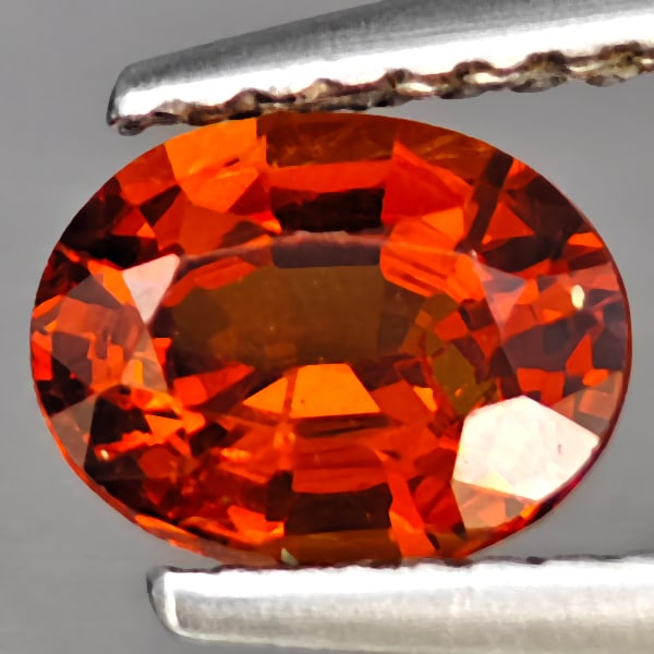 Natural Orange Spessartine Garnet 0.92 Ct. Oval Shape 7 x 5.5 Mm Gemstone From Namibia (1 of 3)